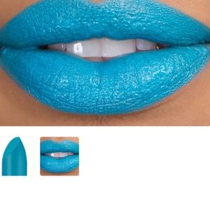 Ka'oir lipstick